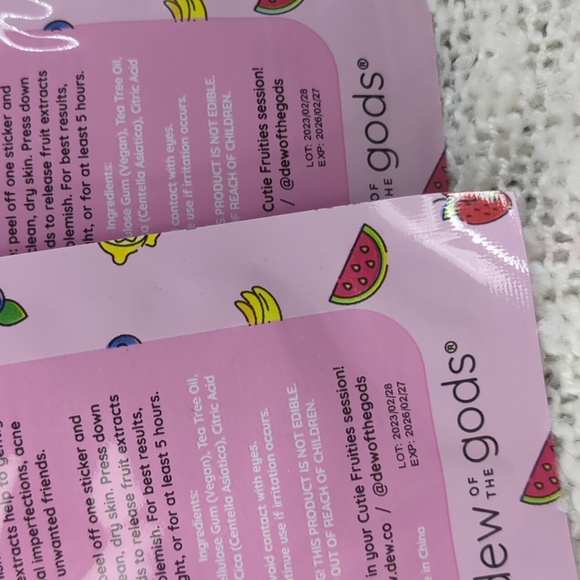 dew of the gods CUTIE FRUITIES Blemish Stickers, 2x 18 stickers - Picture 4 of 5